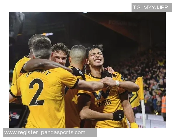 英超总决赛启示下上海羽毛球队团队协作表现的深度分析与反思