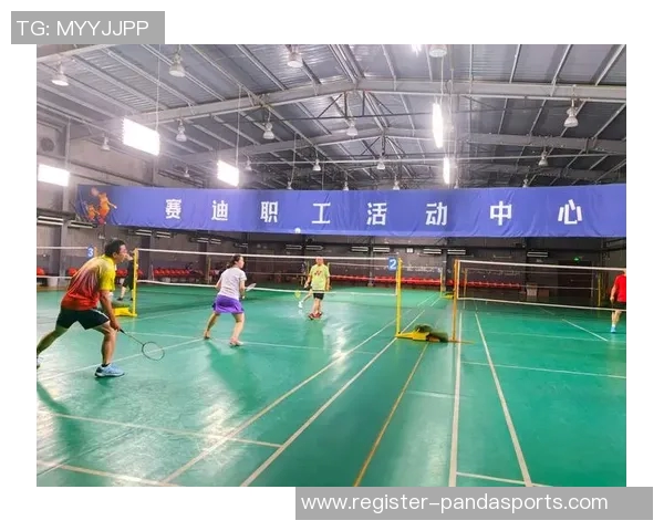 英超羽毛球巨献揭秘武汉羽毛球队独特战术与训练秘诀