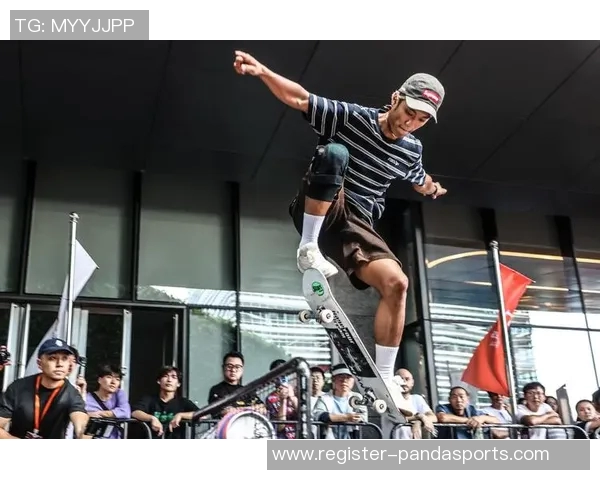 运动滑板巨献揭秘武汉滑板队团队协作与体育精神的完美结合