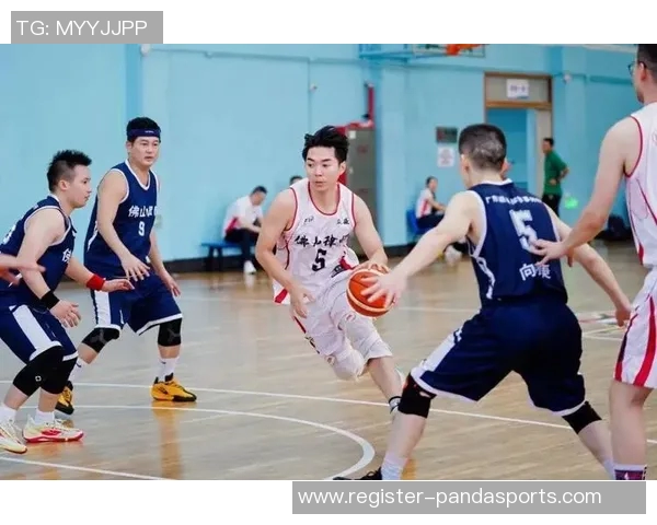 重庆篮球队个人能力变革引发热议球员成长与团队协作的新机遇